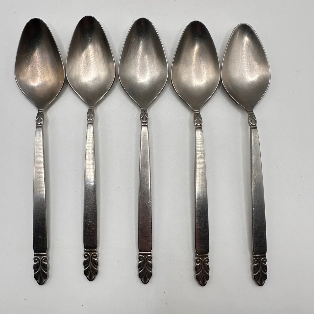 International Stainless Deluxe Norse Teaspoons Set of 5 Mid Century MCM Flatware